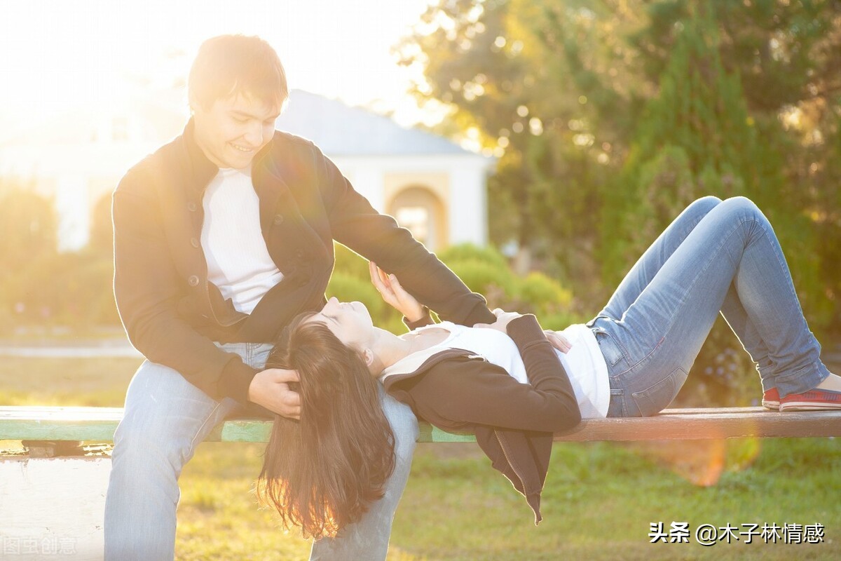 女生说做朋友是拒绝吗（还要不要继续追求）