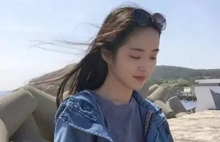 女生说男生油腻是啥意思（真相是这三种意思）